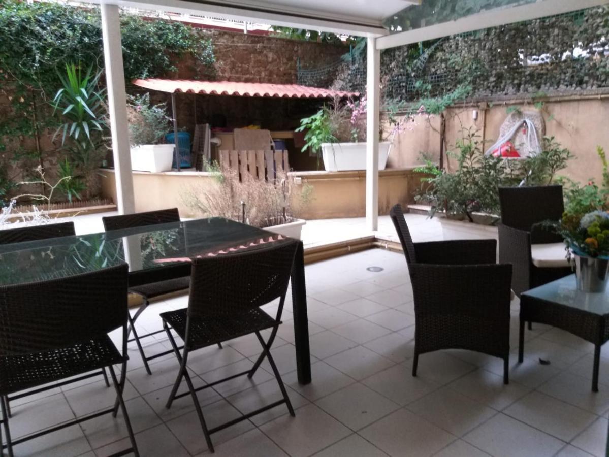 Vacanze Romane Con Giardino ภายนอก รูปภาพ